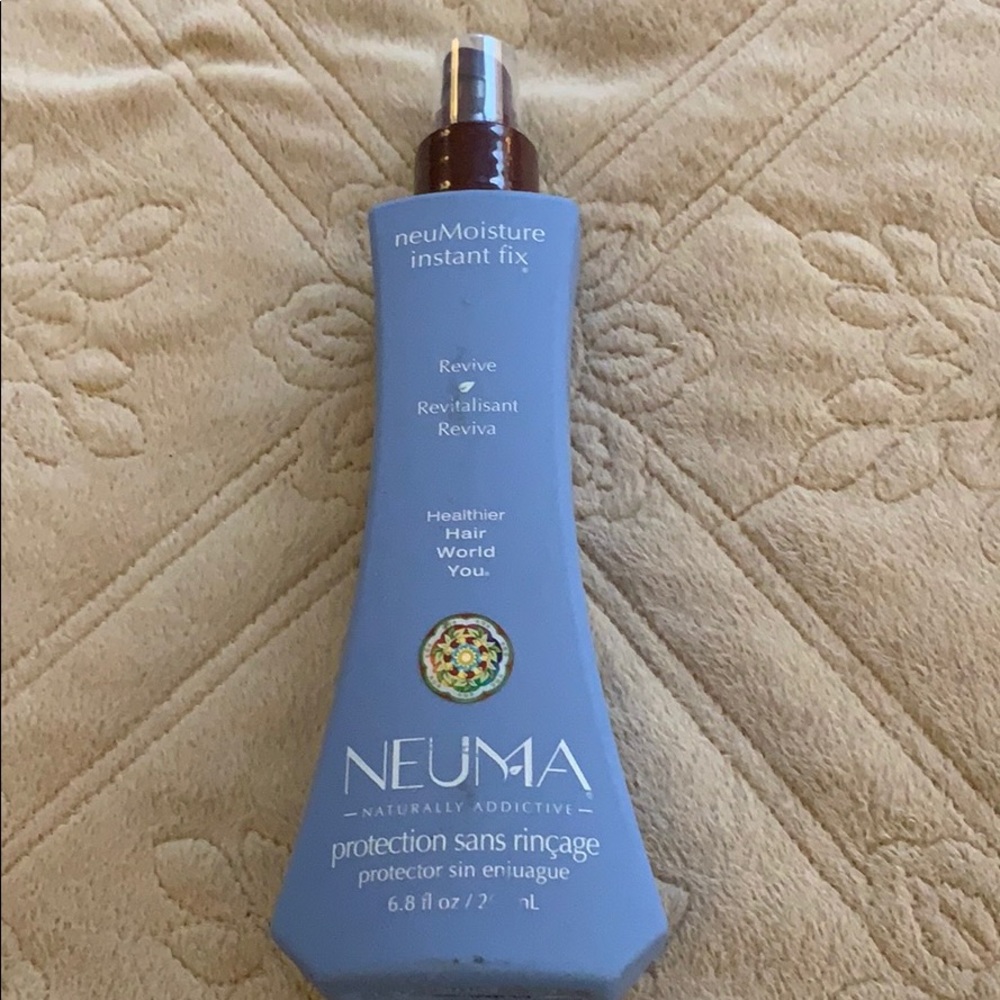 NEUMA leave in conditioner